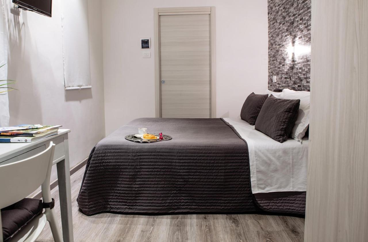 Venere Rooms 泰尔莫利 外观 照片